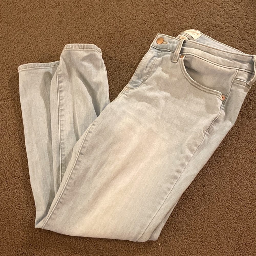 Universal Thread jeans
